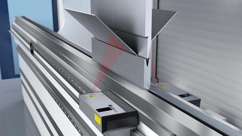 How Press Brake Precision Supports Automotive Quality & Safety